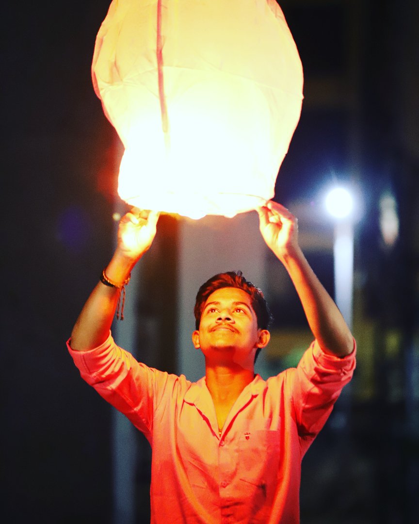 Sky lantern hi-res stock photography and images - Alamy